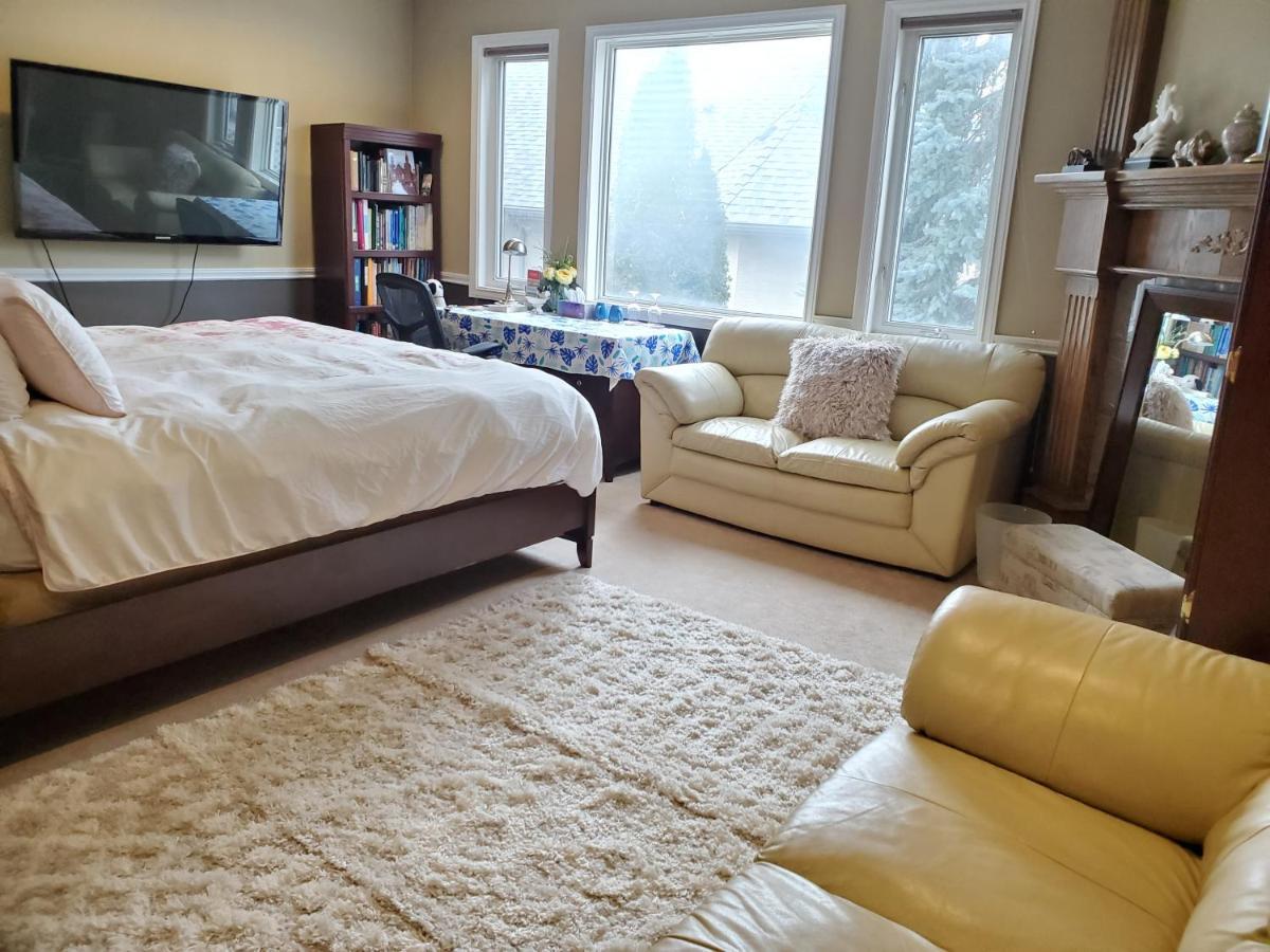 Lakeview House With 4 Rooms Kelowna Near Downtown & Knox Moutain Exterior foto